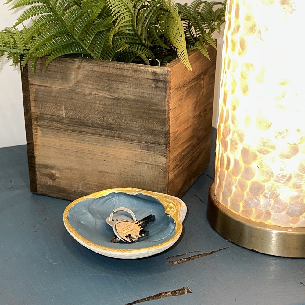 Large Coastal Blue Gold Quahog Shell Ring Key Dish 🎁 Wrapped & Gives Back🎗️